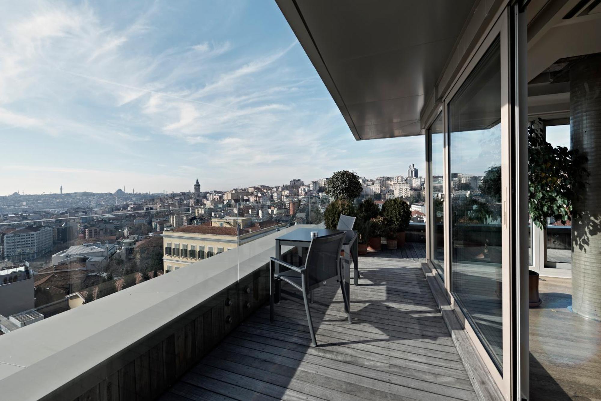 Witt Istanbul Suites Екстериор снимка